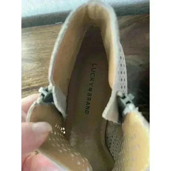 NEW Lucky Brand Booties Gray Perforated Leather Suede 9.5 Bayley zipper - Picture 7 of 8